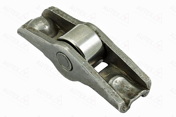 Culbutor tren supape