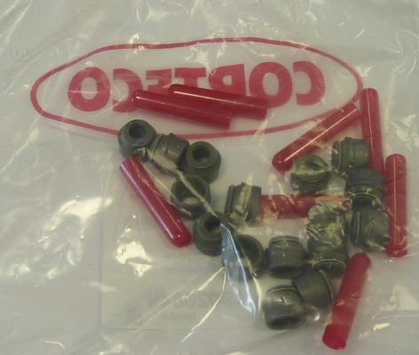 Set garnituri ax supape