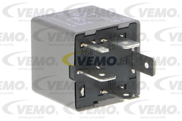 Releu multifunctional