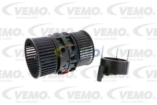 Ventilator habitaclu