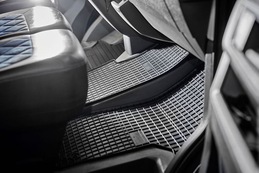 Set 2 covorase auto din cauciuc , pentru volkswagen, negru